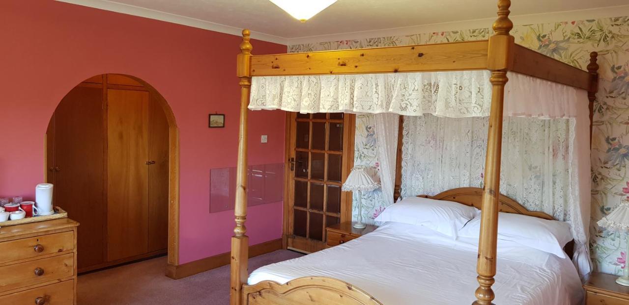 Wychwood House Bed and Breakfast Penally Buitenkant foto