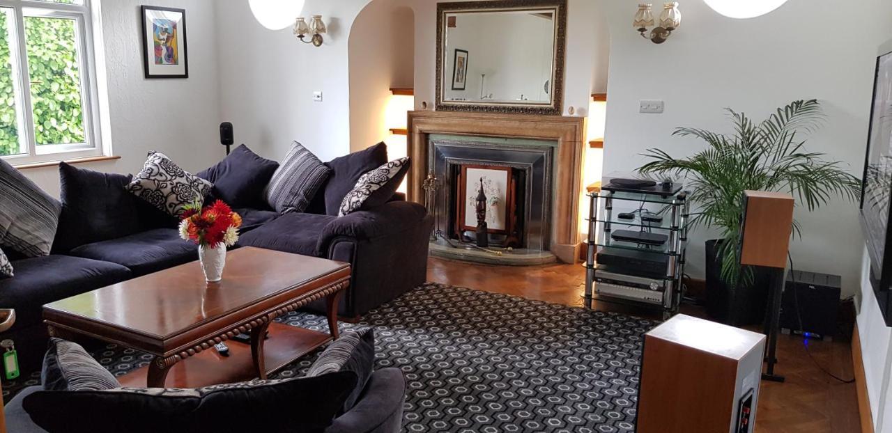 Wychwood House Bed and Breakfast Penally Buitenkant foto