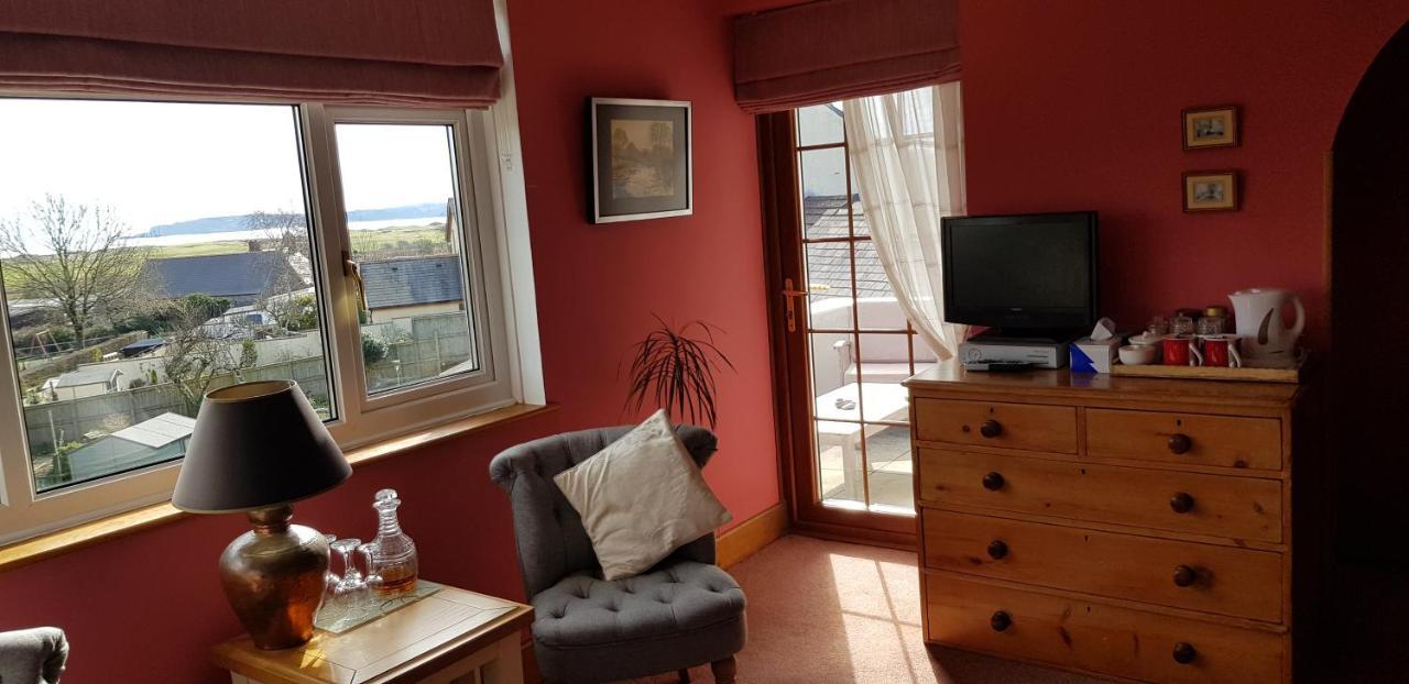 Wychwood House Bed and Breakfast Penally Buitenkant foto
